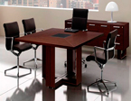 Мебель и столы для  переговорных комнат